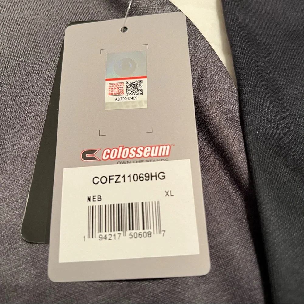 NWT Nebraska Cornhuskers Gray/Black Quarter Zip Pullover Top Colosseum Men’s XL - Picture 2 of 14